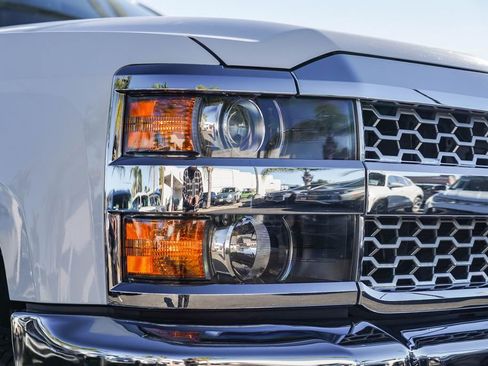 Used 2019 Chevrolet Silverado 2500 W/T w/ WT Convenience Package image 9