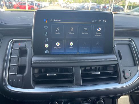 Used 2022 Chevrolet Suburban LT image 24