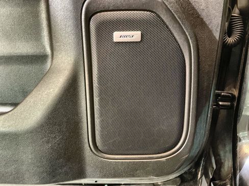 Used 2022 Chevrolet Silverado 2500 High Country w/ Safety Package II image 23