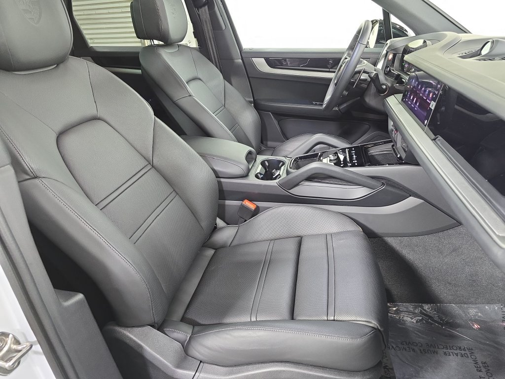 Certified 2026 Porsche Cayenne S AWD/4WD image 27