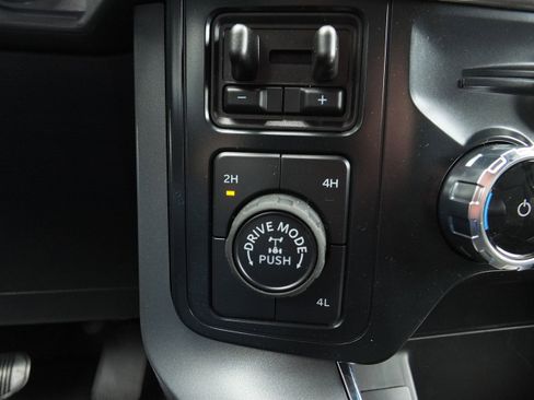 New 2025 Ford F150 XLT w/ Equipment Group 302A MID image 45