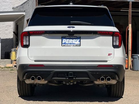 New 2026 Ford Explorer ST w/ Sun And Sound Package image 6