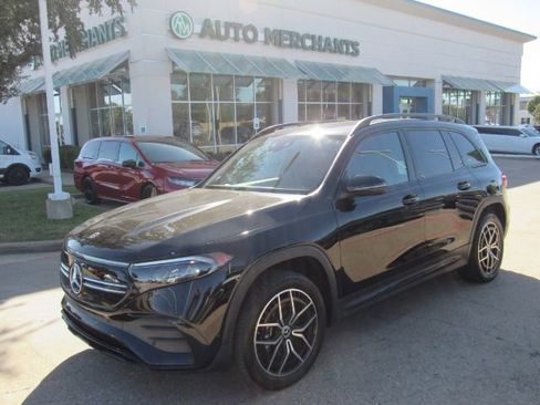 Used 2023 Mercedes-Benz EQB 300 4MATIC image 1