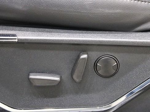 Used 2024 Ford F350 Lariat w/ Lariat Ultimate Package image 23