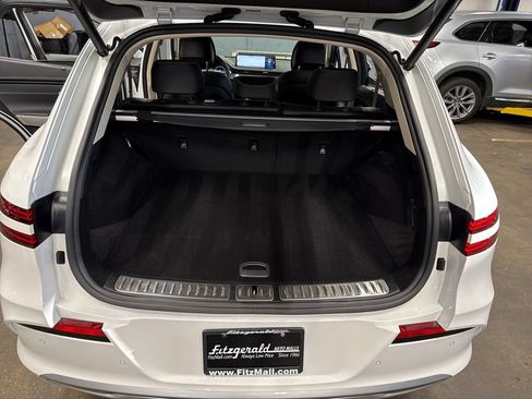 Used 2025 Genesis Electrified GV70 w/ Prestige Package AWD/4WD image 13