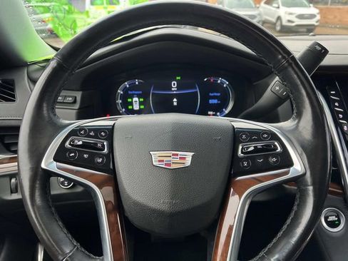 Used 2018 Cadillac Escalade ESV Premium Luxury image 24