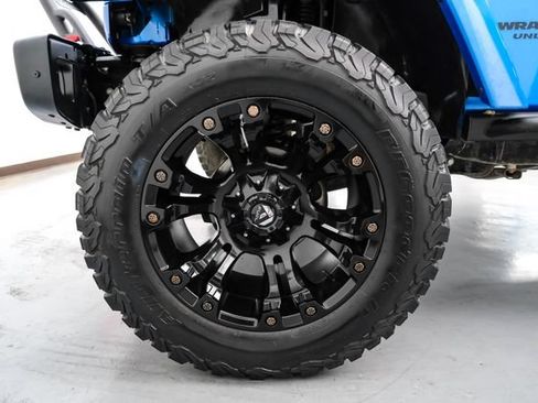 Used 2016 Jeep Wrangler Unlimited Rubicon AWD/4WD image 45