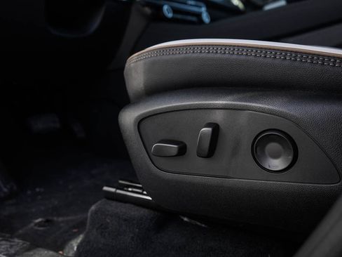 New 2026 Chevrolet Traverse High Country w/ LPO, Floor Liner Package image 20