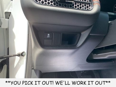 Used 2023 Honda HR-V Sport image 13