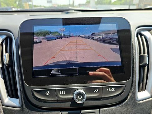 Used 2025 Chevrolet Malibu LT image 26