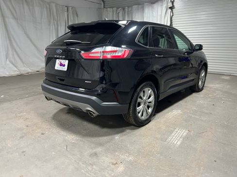 Used 2024 Ford Edge Titanium AWD/4WD image 7