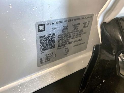 New 2025 Chevrolet Equinox EV RS w/ Active Safety Package 3 AWD/4WD image 14