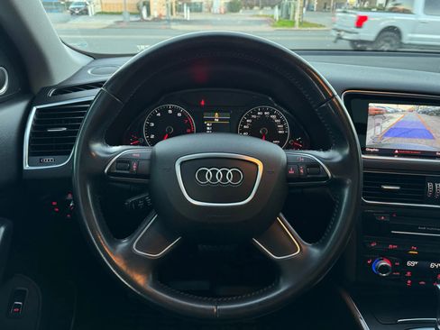 Used 2016 Audi Q5 2.0T Premium Plus w/ Technology Package image 23