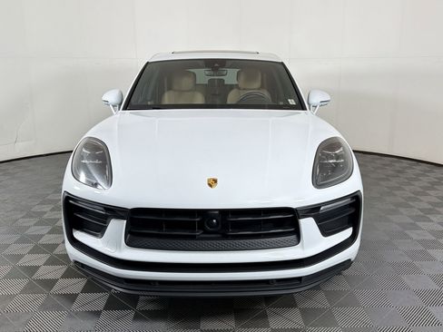 Certified 2024 Porsche Macan AWD/4WD image 7