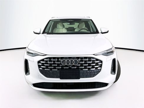 Used 2025 Audi Q5 Prestige image 5