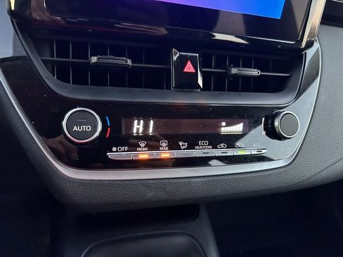 Certified 2024 Toyota Corolla LE image 24