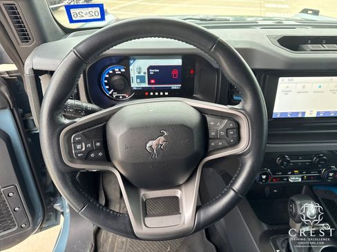 Used 2023 Ford Bronco Black Diamond w/ Sasquatch Package image 12