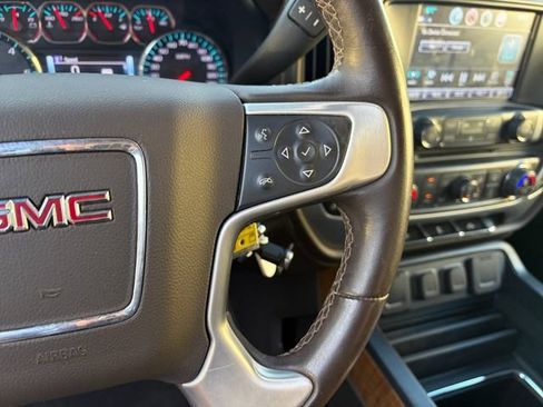 Used 2018 GMC Sierra 1500 SLT w/ SLT Premium Package RWD image 8