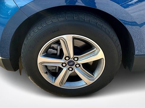 Used 2022 Ford Edge SEL w/ Convenience Package image 32