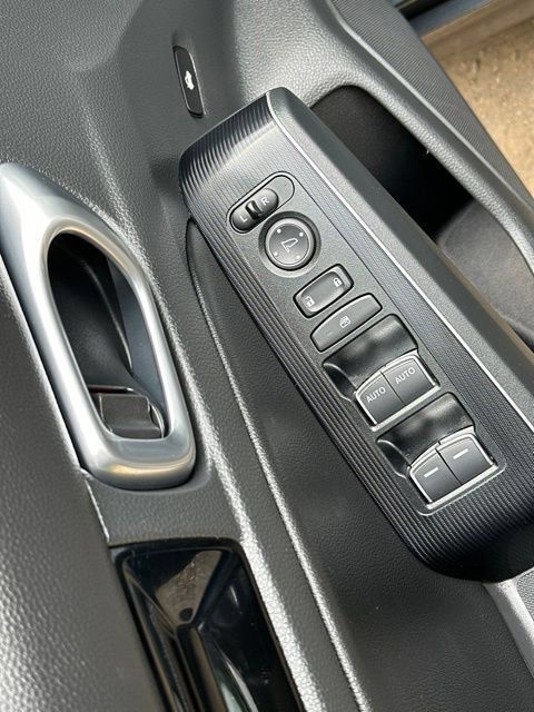 Used 2024 Honda Civic Touring image 11