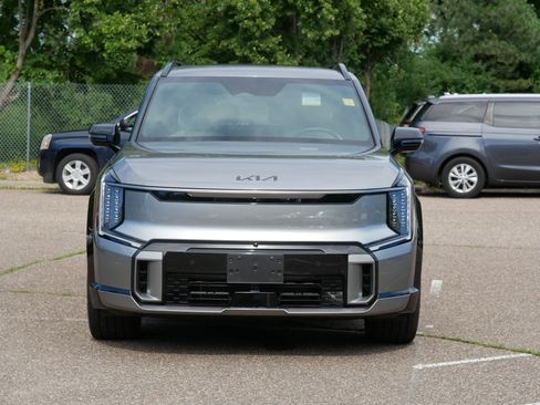 Used 2024 Kia EV9 GT-Line AWD/4WD image 2