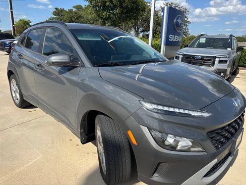 Used 2023 Hyundai Kona SEL FWD image 1