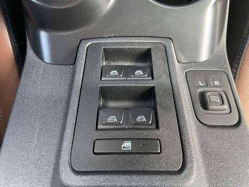 Used 2024 Ford Bronco Outer Banks AWD/4WD image 16