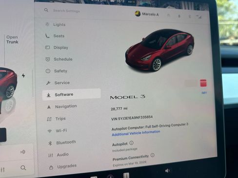 Used 2022 Tesla Model 3 Standard Range image 25