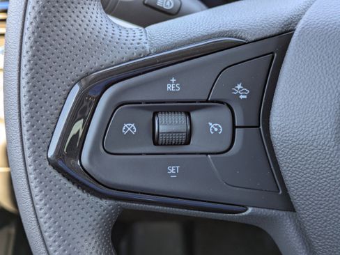 New 2026 Chevrolet Trax LT w/ Sunroof Package image 16