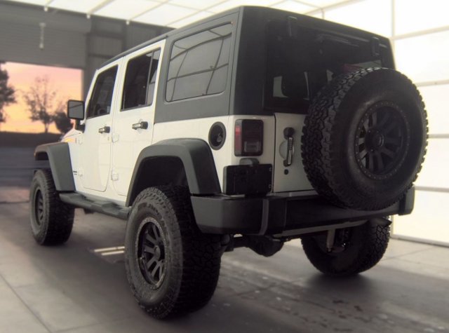 Used 2014 Jeep Wrangler Unlimited Sport w/ Quick Order Package 24S AWD/4WD image 3