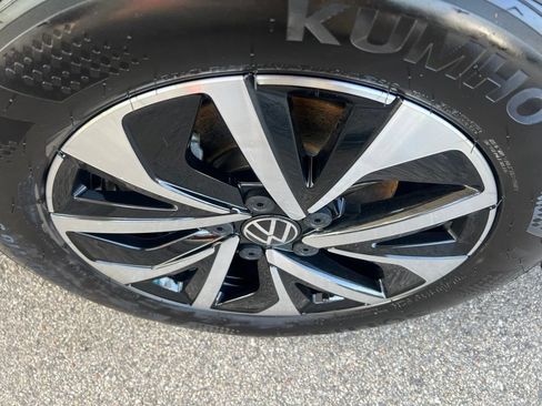 Used 2025 Volkswagen Jetta S FWD image 38
