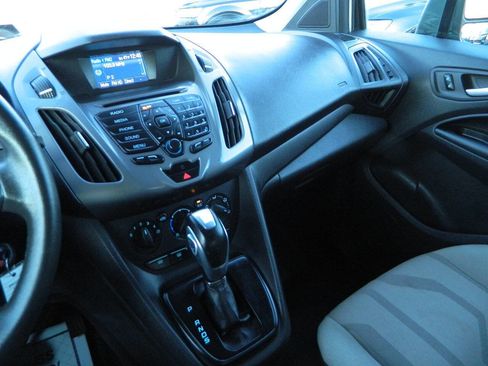 Used 2015 Ford Transit Connect XLT image 18