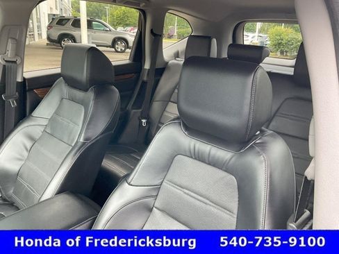 Used 2020 Honda CR-V Touring image 32