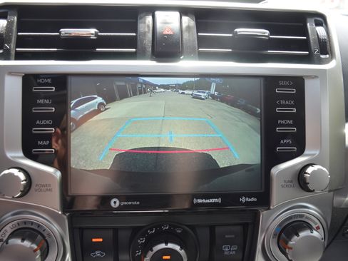 Used 2021 Toyota 4Runner SR5 Premium w/ Moonroof Package AWD/4WD image 53