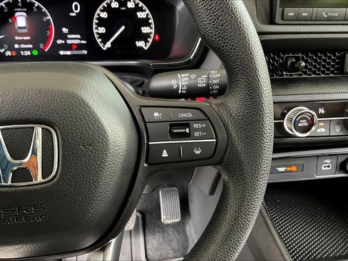Used 2023 Honda CR-V LX image 12