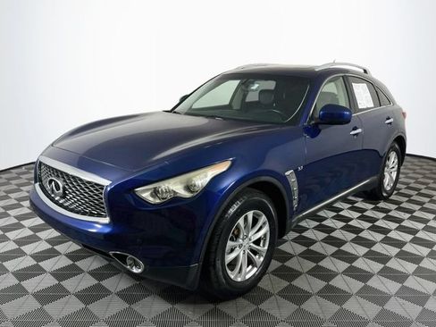 Used 2017 INFINITI QX70 AWD w/ Premium Package image 4