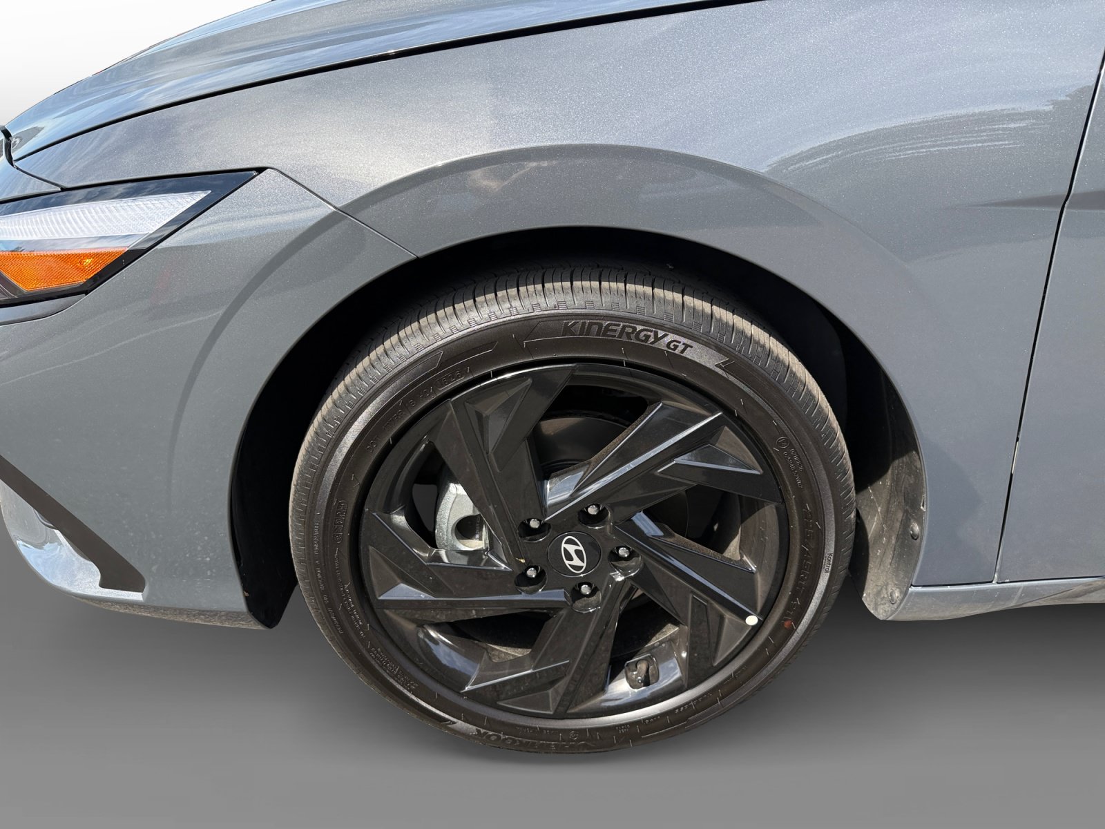 Certified 2026 Hyundai Elantra Sport FWD image 9