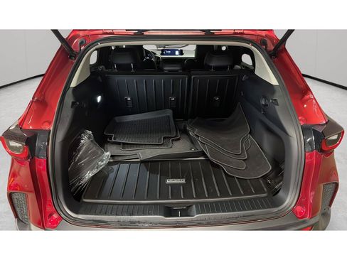 Used 2024 MAZDA CX-50 AWD 2.5 S w/ Weather Package image 12