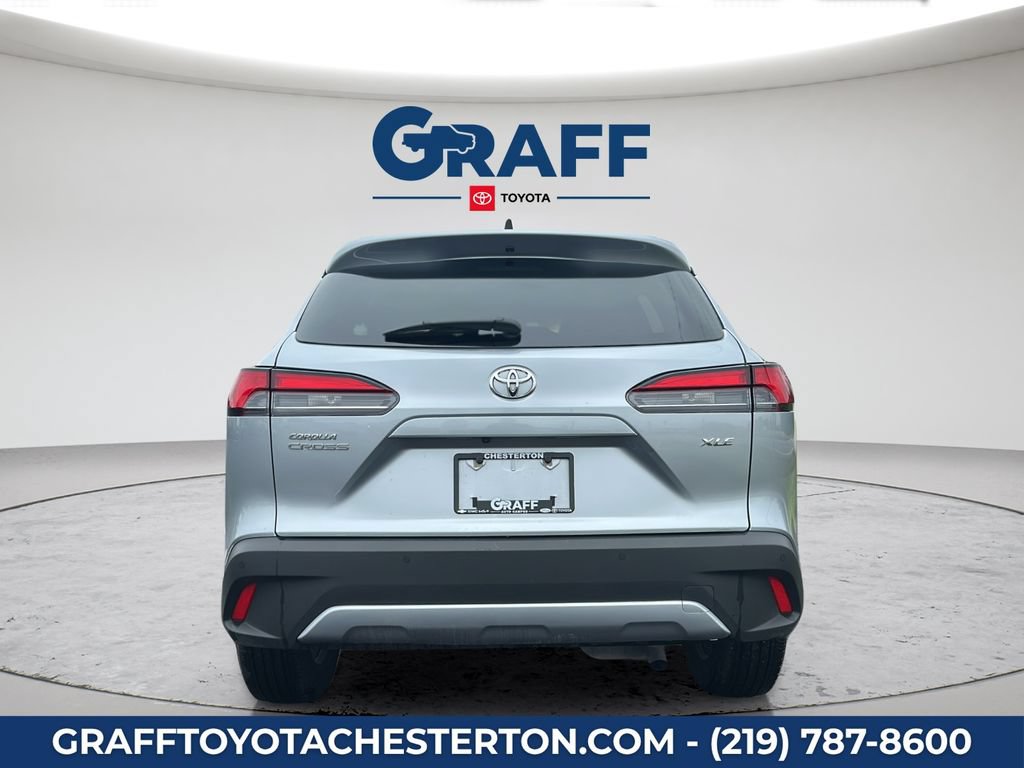 Used 2026 Toyota Corolla Cross XLE FWD image 9