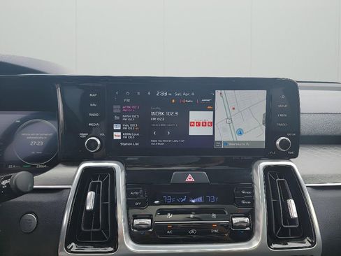 Used 2023 Kia Sorento SX image 20