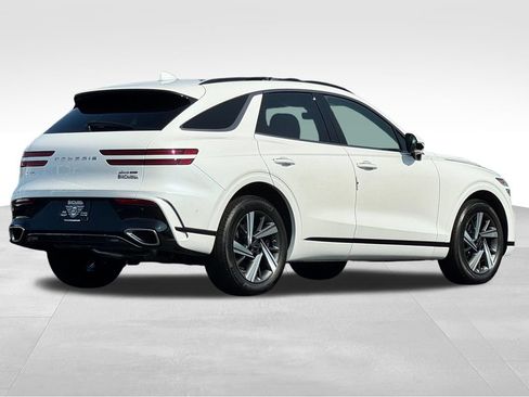 Used 2026 Genesis GV70 3.5T Sport Advanced AWD/4WD image 7