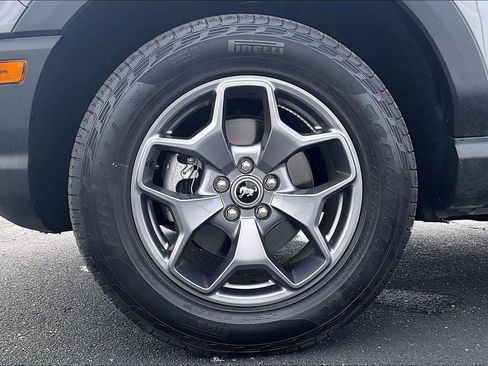 Used 2023 Ford Bronco Sport Badlands image 9