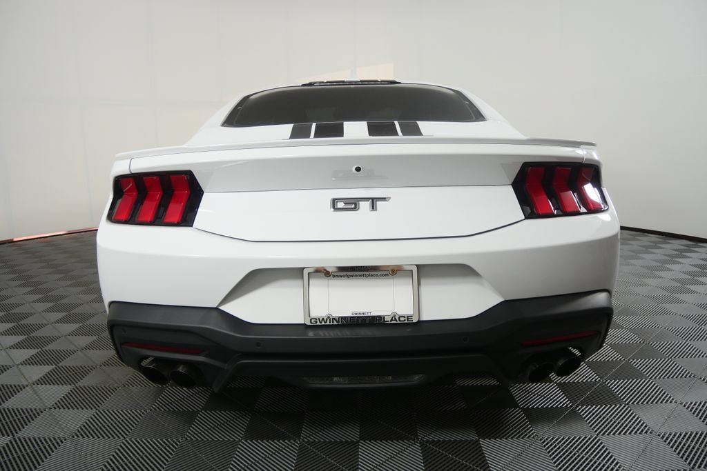 Used 2024 Ford Mustang GT Premium RWD image 4
