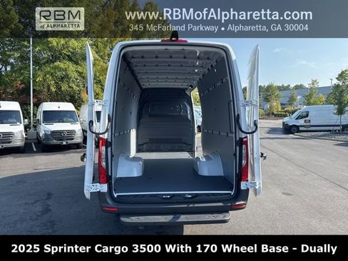 New 2025 Mercedes-Benz Sprinter 3500 image 31