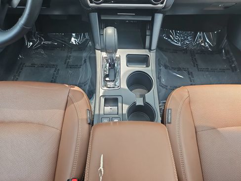 Used 2019 Subaru Outback 3.6R Touring AWD/4WD image 29