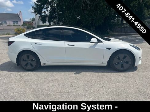 Used 2023 Tesla Model 3 RWD image 2