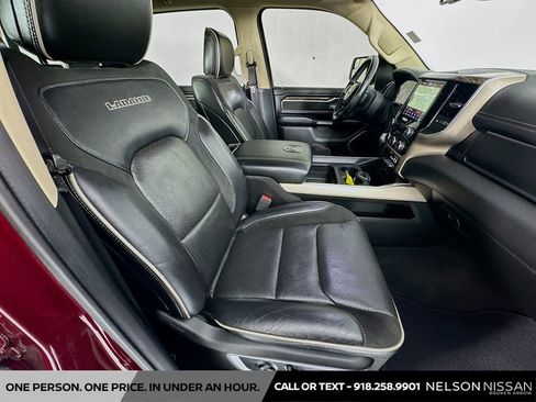 Used 2019 RAM 1500 Laramie AWD/4WD image 28