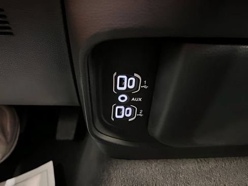 Used 2023 RAM 1500 Big Horn AWD/4WD image 20