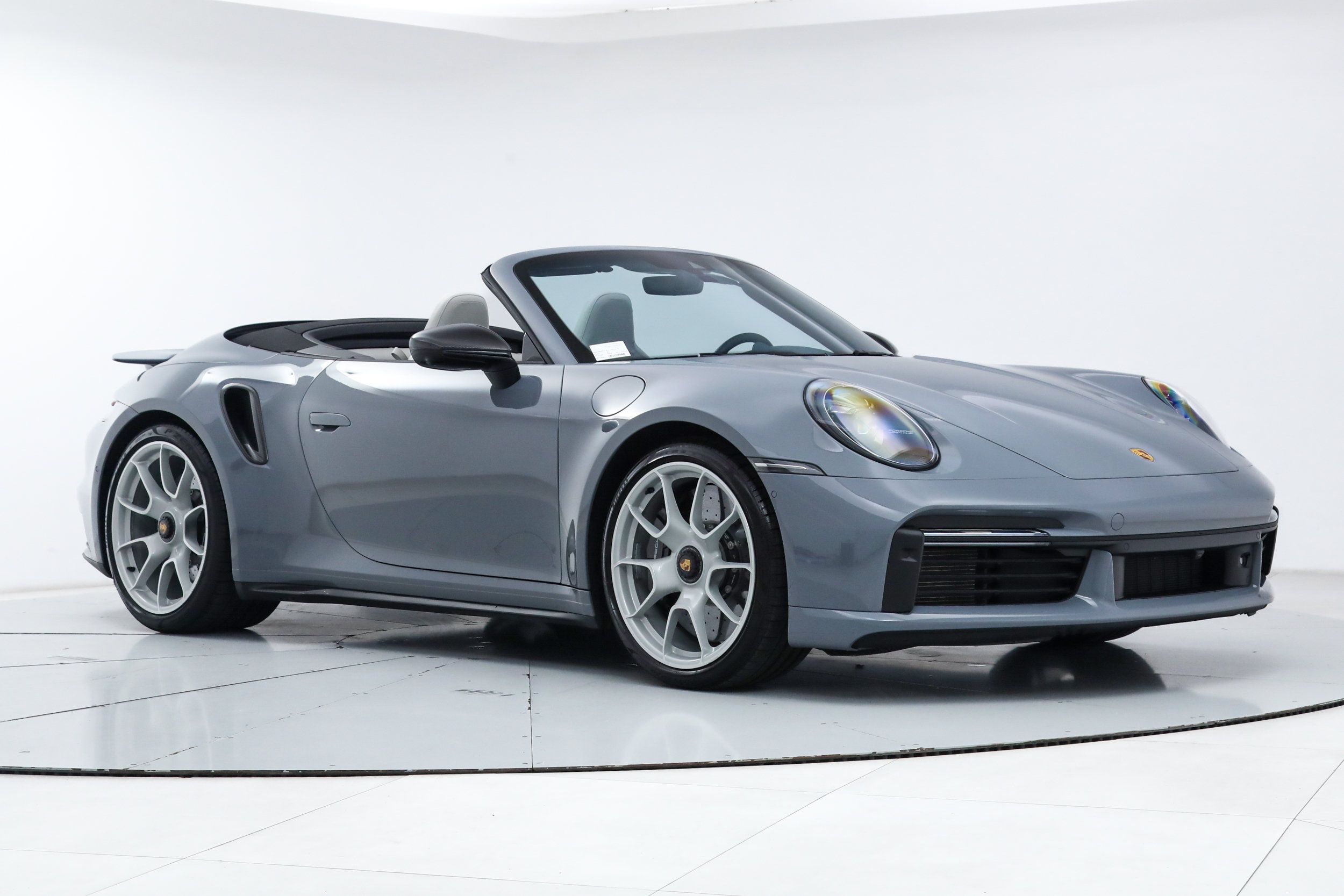 Used 2024 Porsche 911 Turbo S AWD/4WD image 9