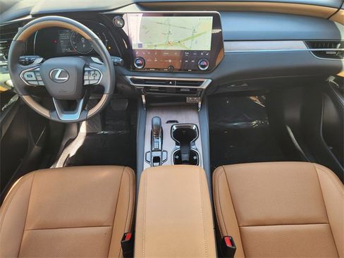 Used 2024 Lexus RX 350 Premium image 19